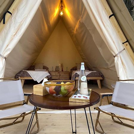 Husaak Glamping Hotel Al Ula Exterior photo